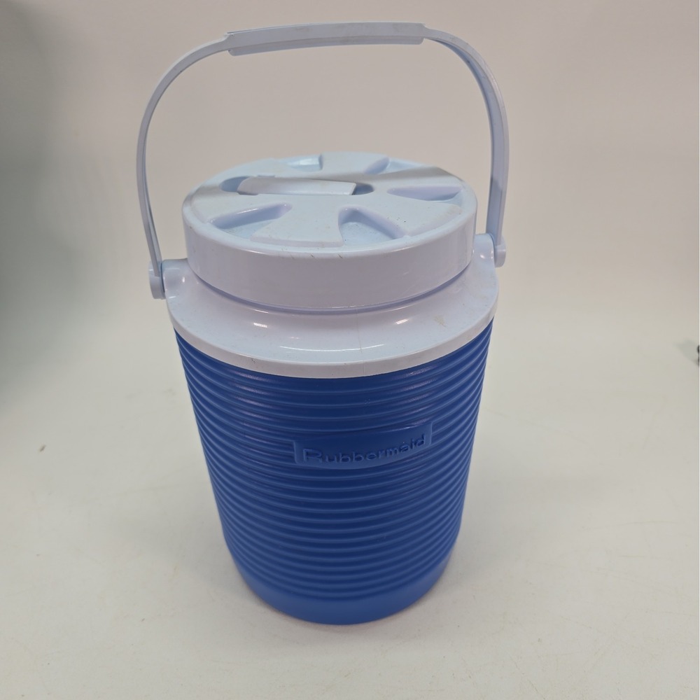 Vintage Rubbermaid One Gallon Drinking Cooler W/Handle/Spout Blue Ribbed 11"
